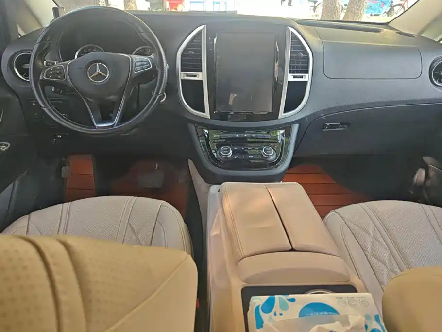 Mercedes-Benz Vito — миниатюра 12