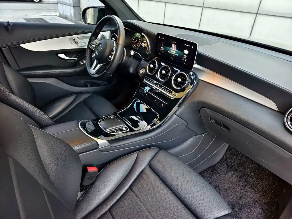 Mercedes-Benz GLC Coupe — миниатюра 14