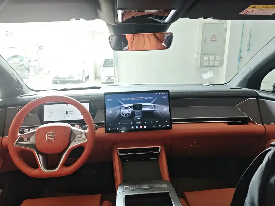 BYD Tang L — миниатюра 7