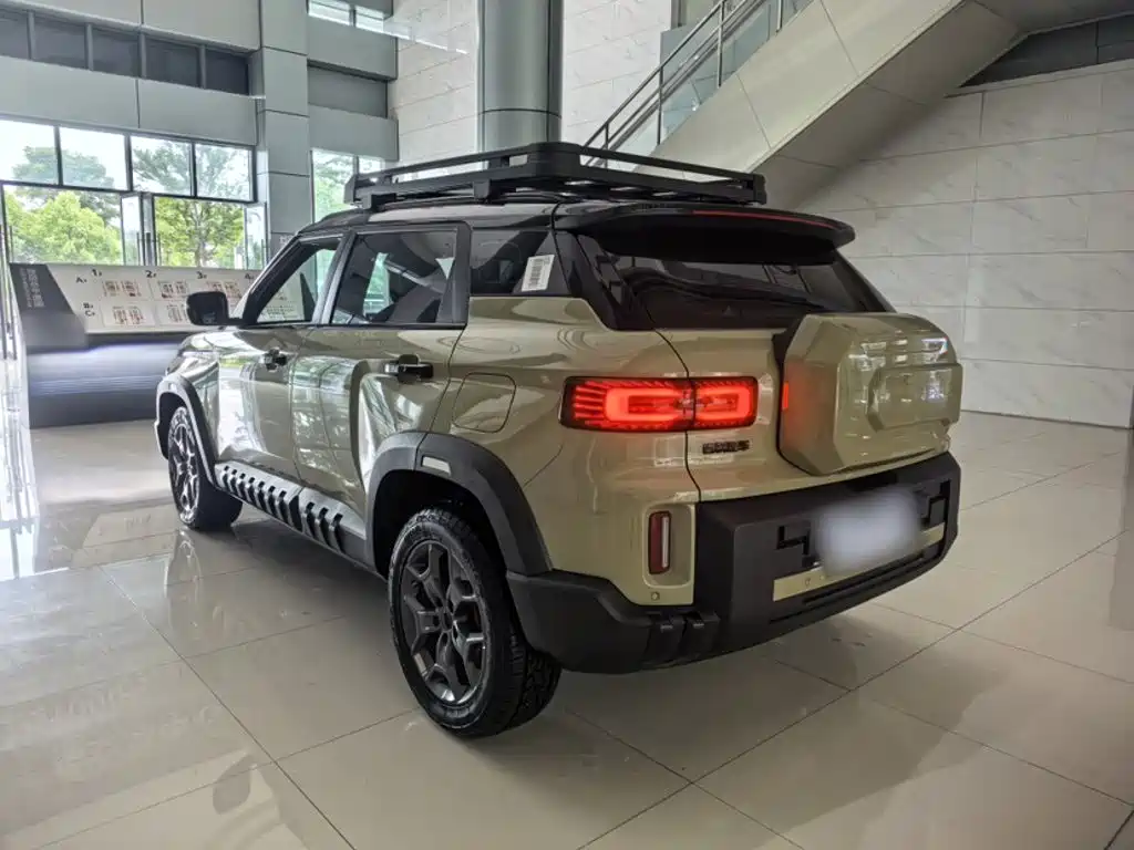 Geely Cowboy — миниатюра 23