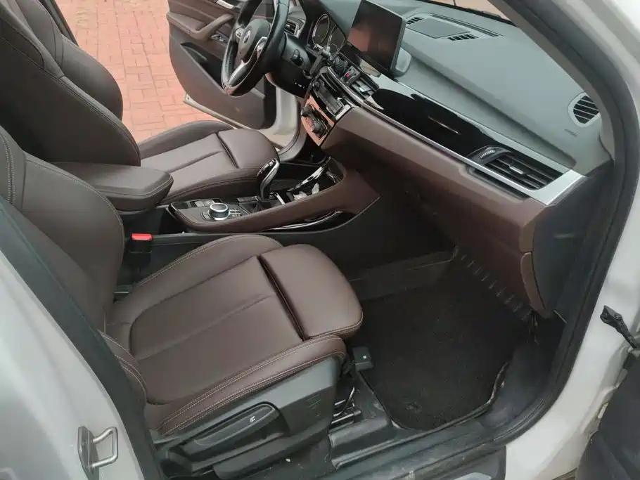 BMW X1 — миниатюра 8