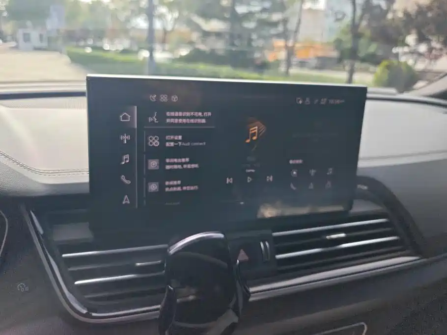 Audi Q5L — миниатюра 13