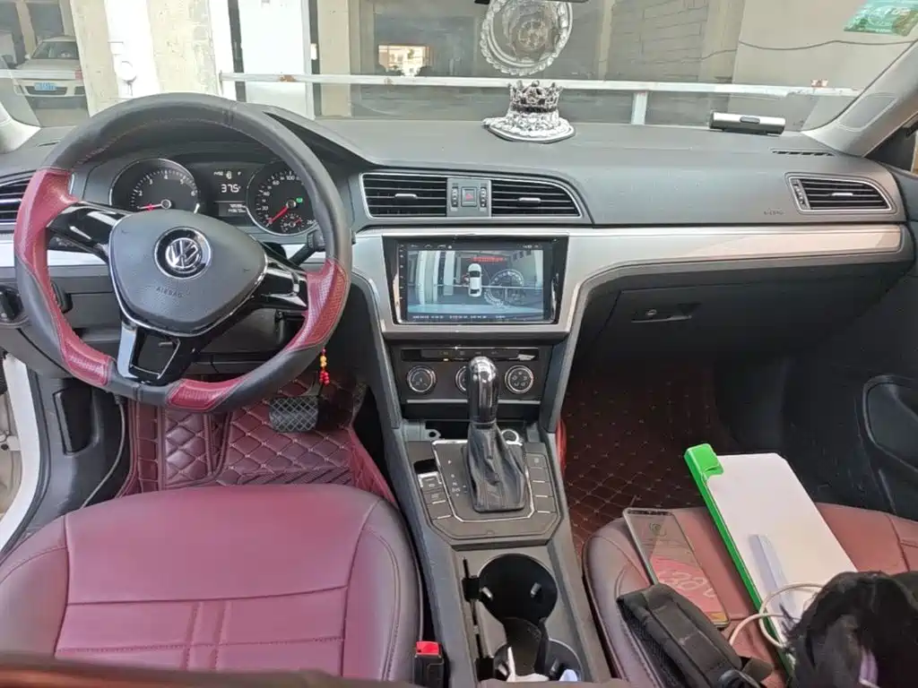 Volkswagen Lamando — миниатюра 10