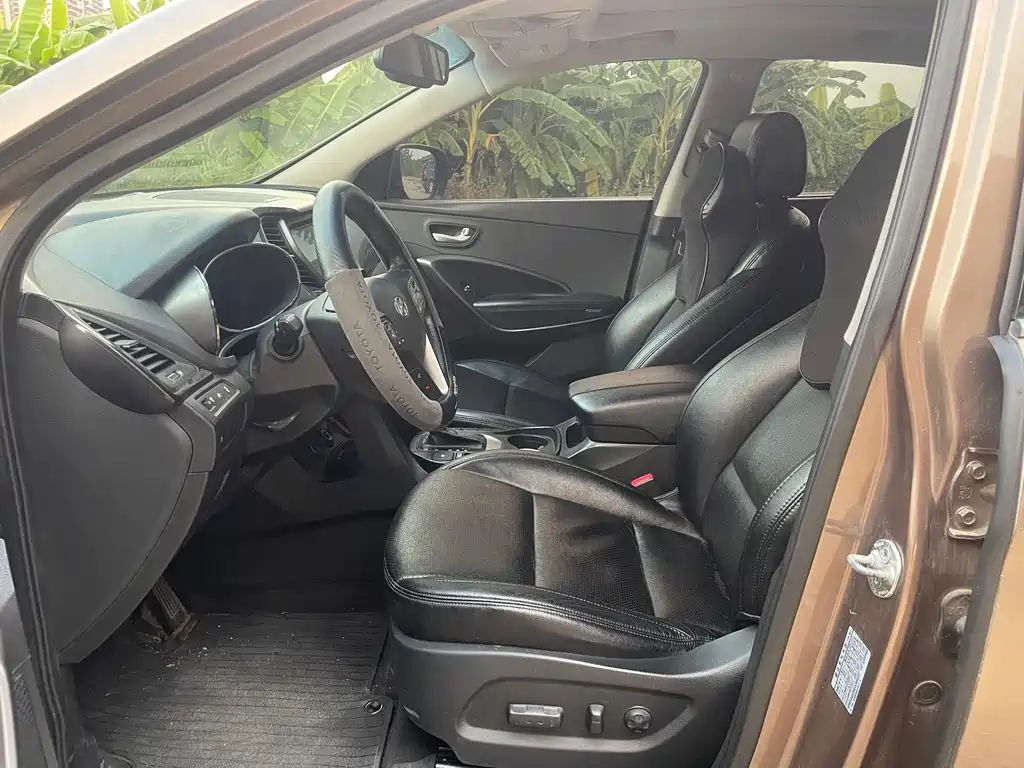 Hyundai Santa Fe — миниатюра 13