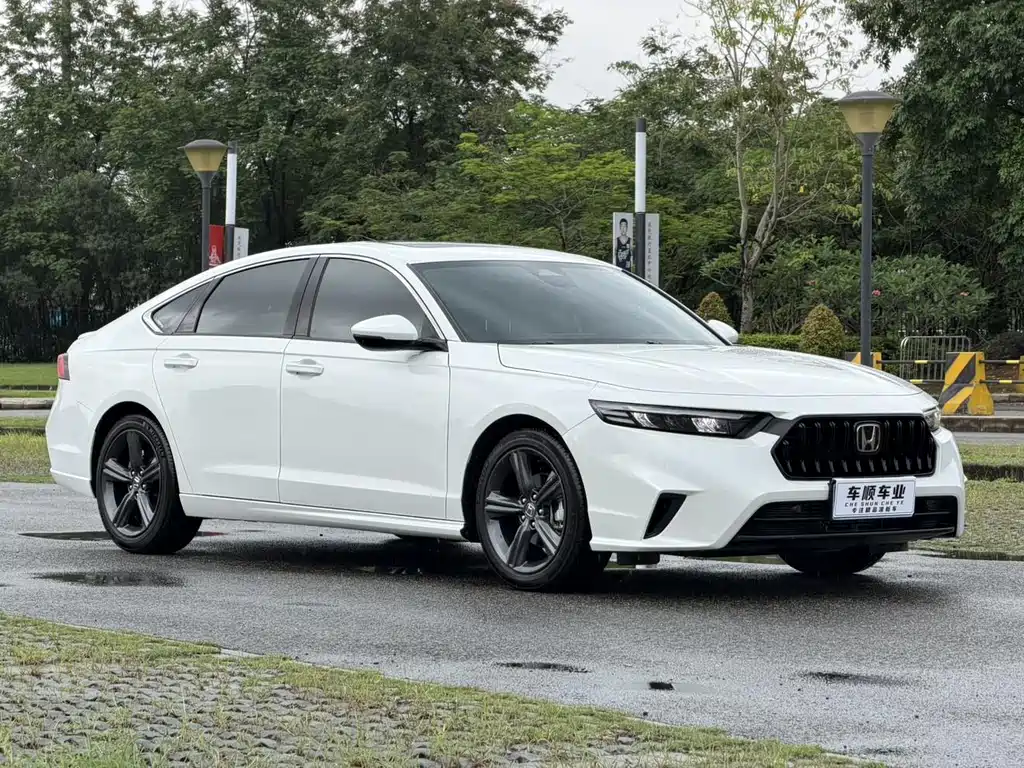 Honda Inspire — миниатюра 3
