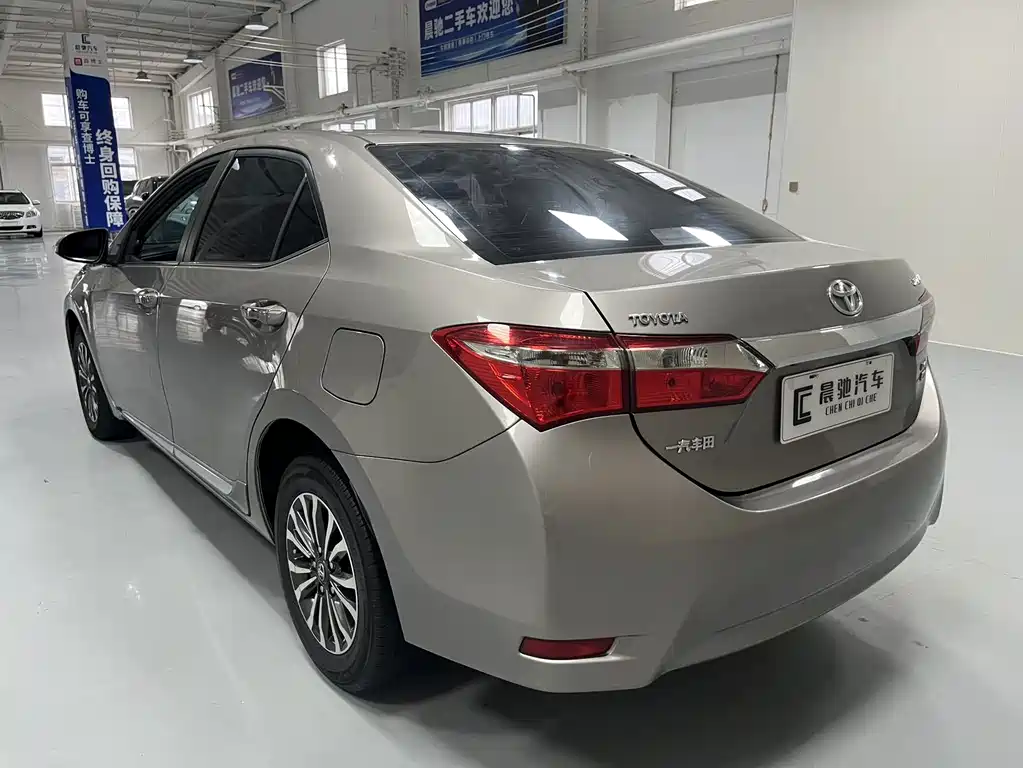 Toyota Corolla — миниатюра 6