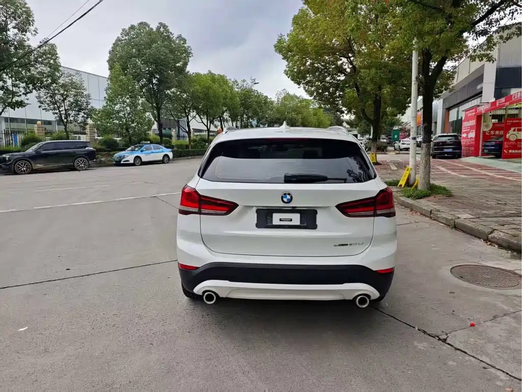 BMW X1 — миниатюра 8
