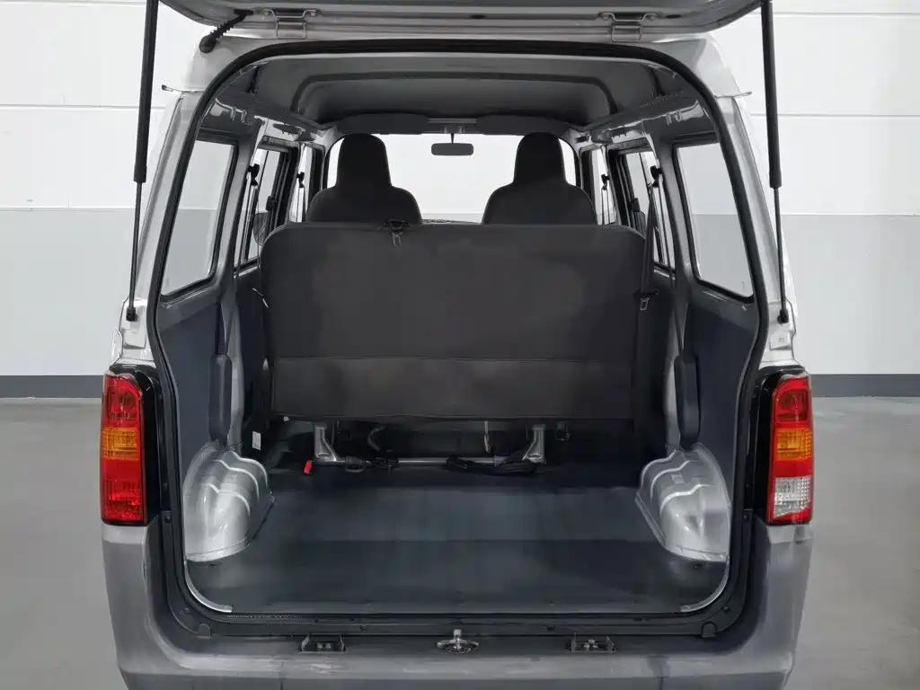 Wuling Zhiguang — миниатюра 16