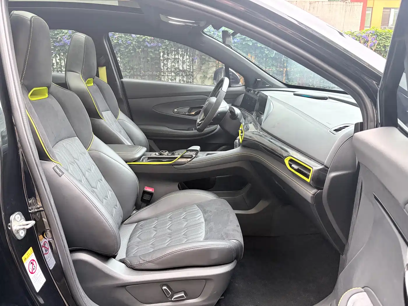 Chang'an Changan UNI-T 2022 Silver/gray из Китая