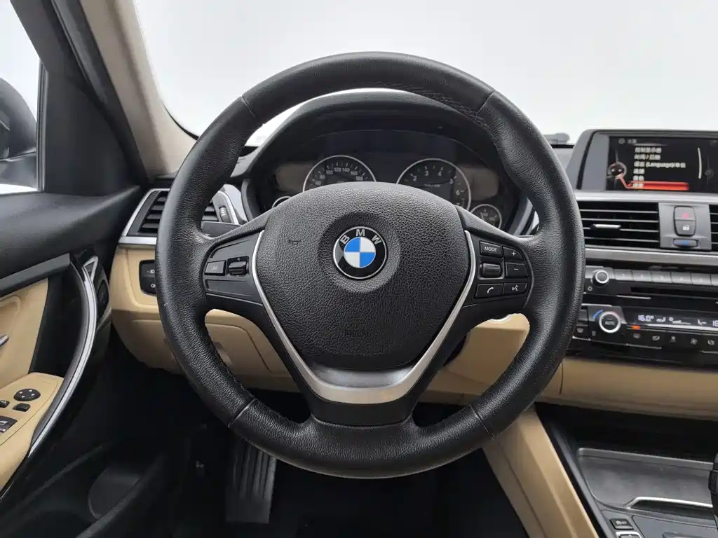 BMW 3 Series — миниатюра 11