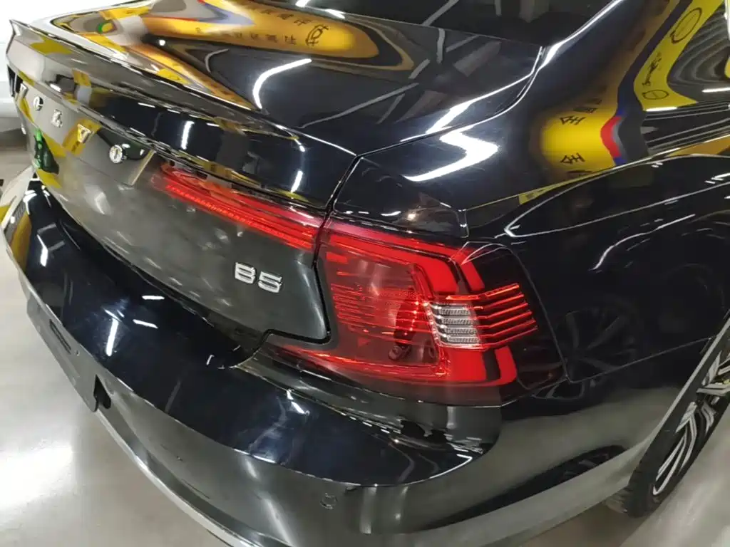 Volvo S90 — миниатюра 8