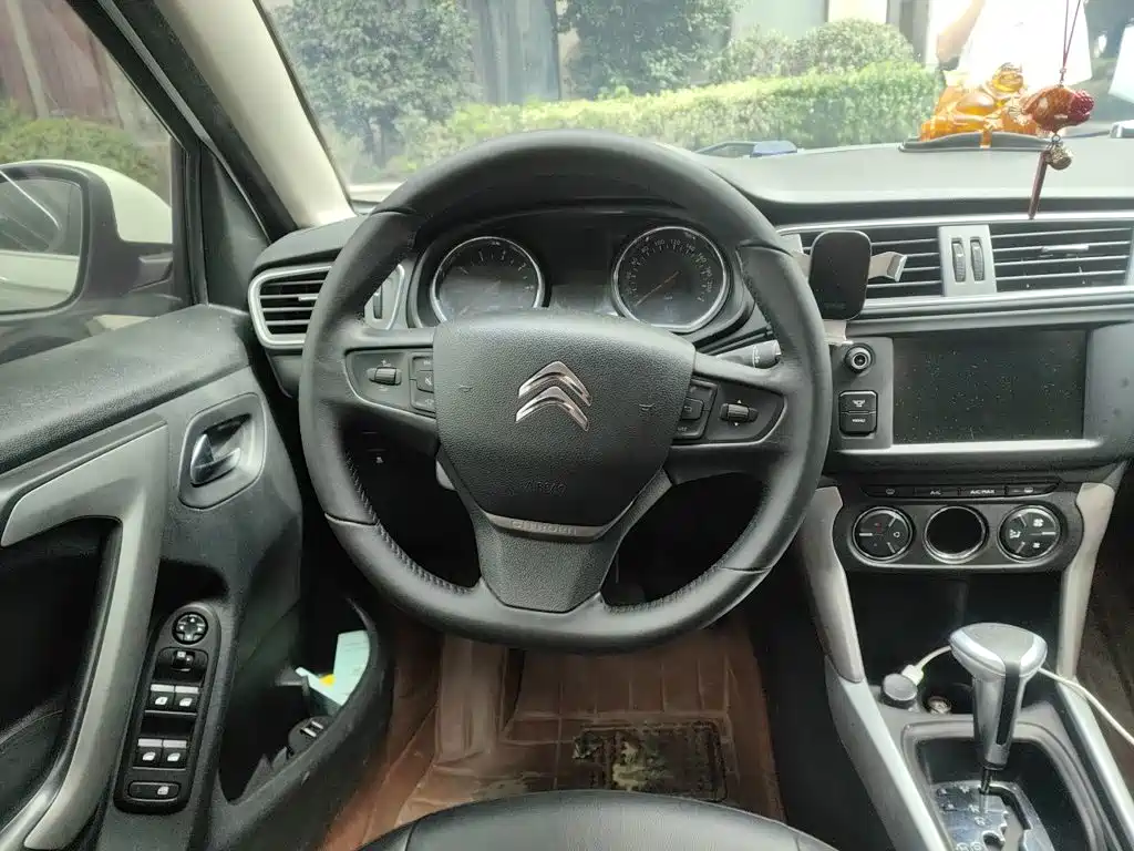 Citroen C3-XR — миниатюра 3