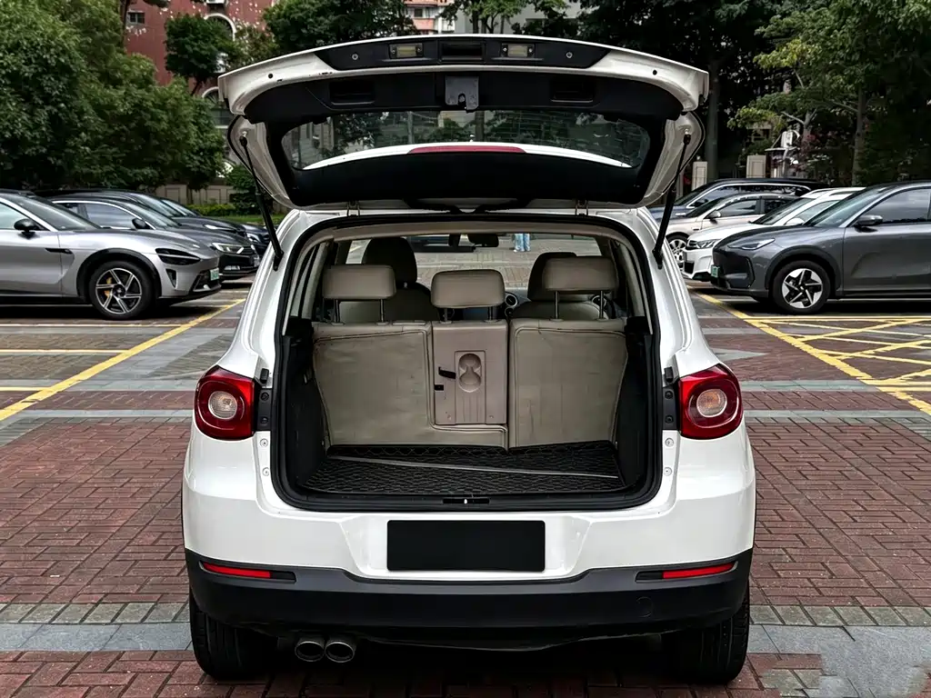 Volkswagen Tiguan — миниатюра 7