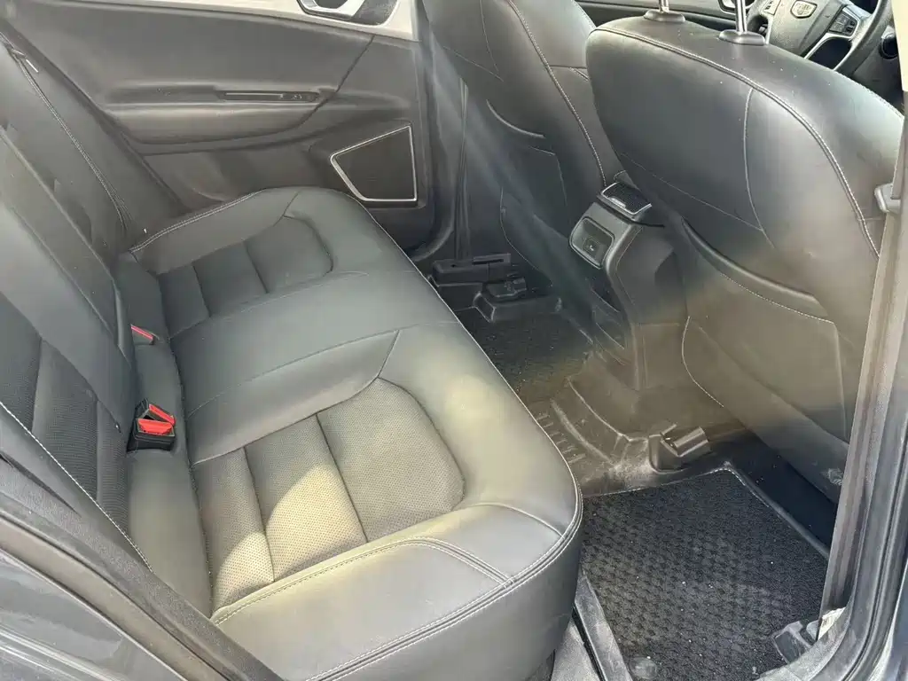 Geely Emgrand GL — миниатюра 6