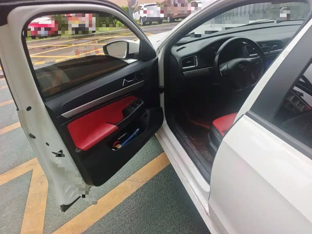 Volkswagen Lavida — миниатюра 14