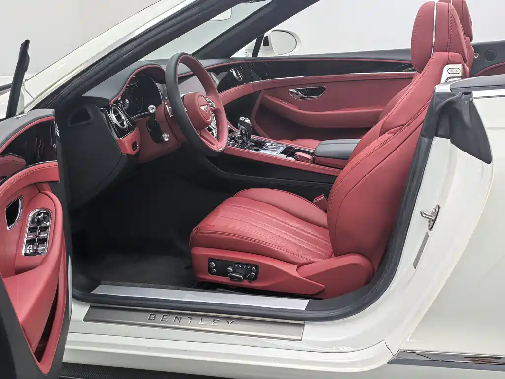 Bentley Continental — миниатюра 6