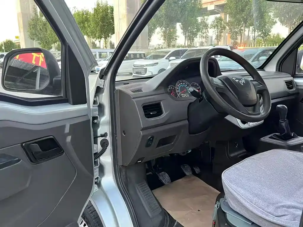Wuling Rongguang 2019 1.8L LJ479QE2