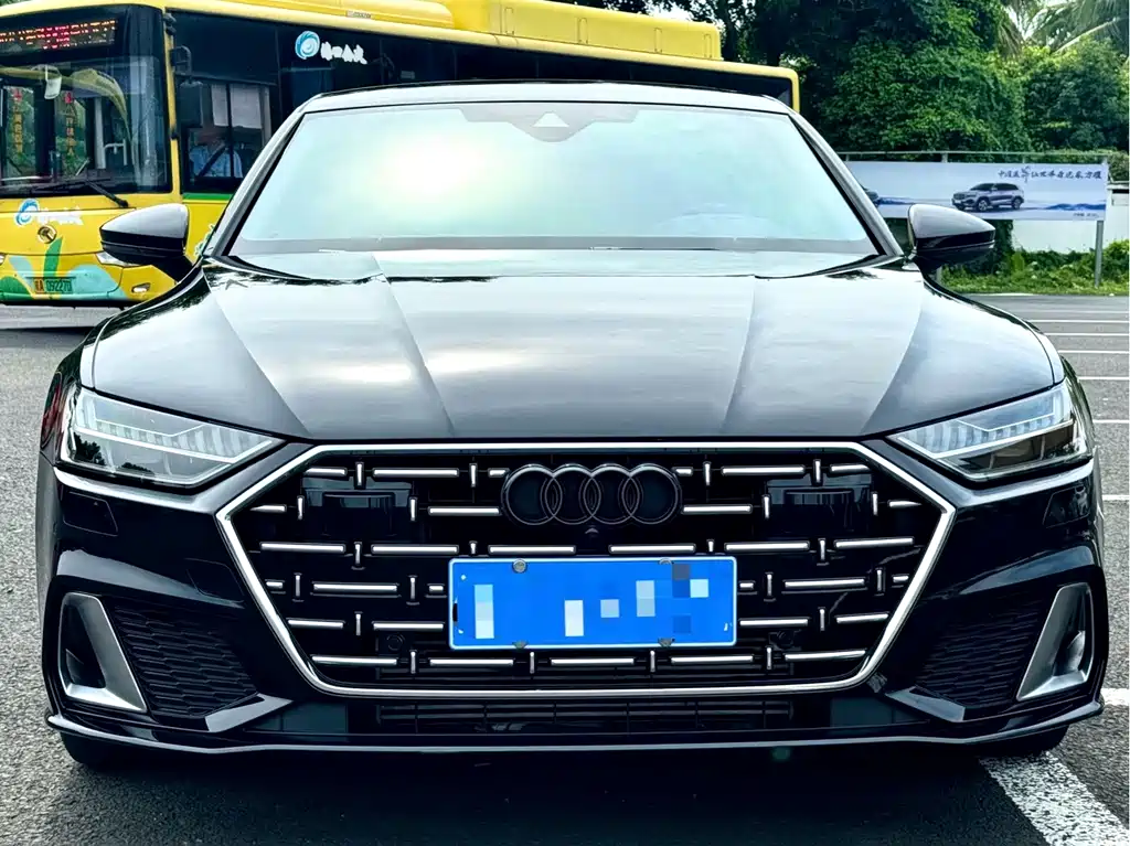Audi A7L — миниатюра 2