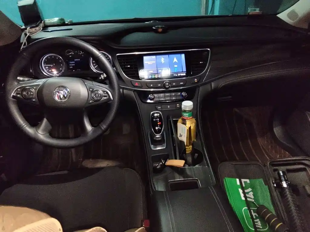 Buick LaCrosse — миниатюра 5