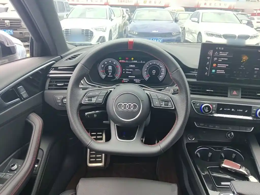 Audi A4L — миниатюра 11