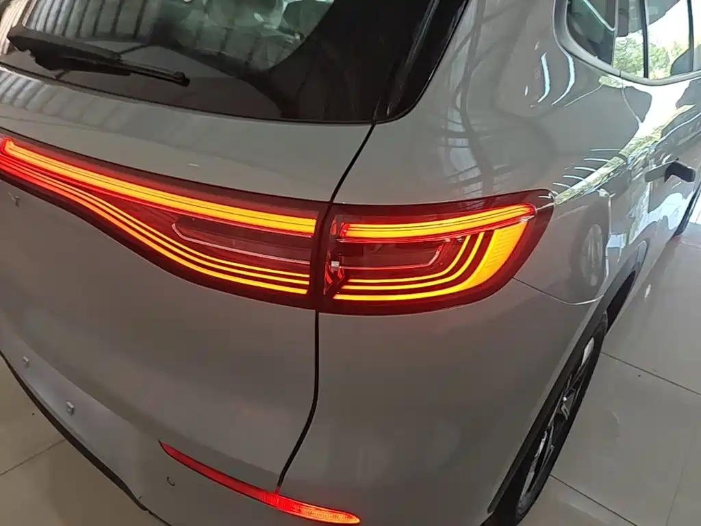 Geely Galaxy Galaxy E5 E5 2026 530km