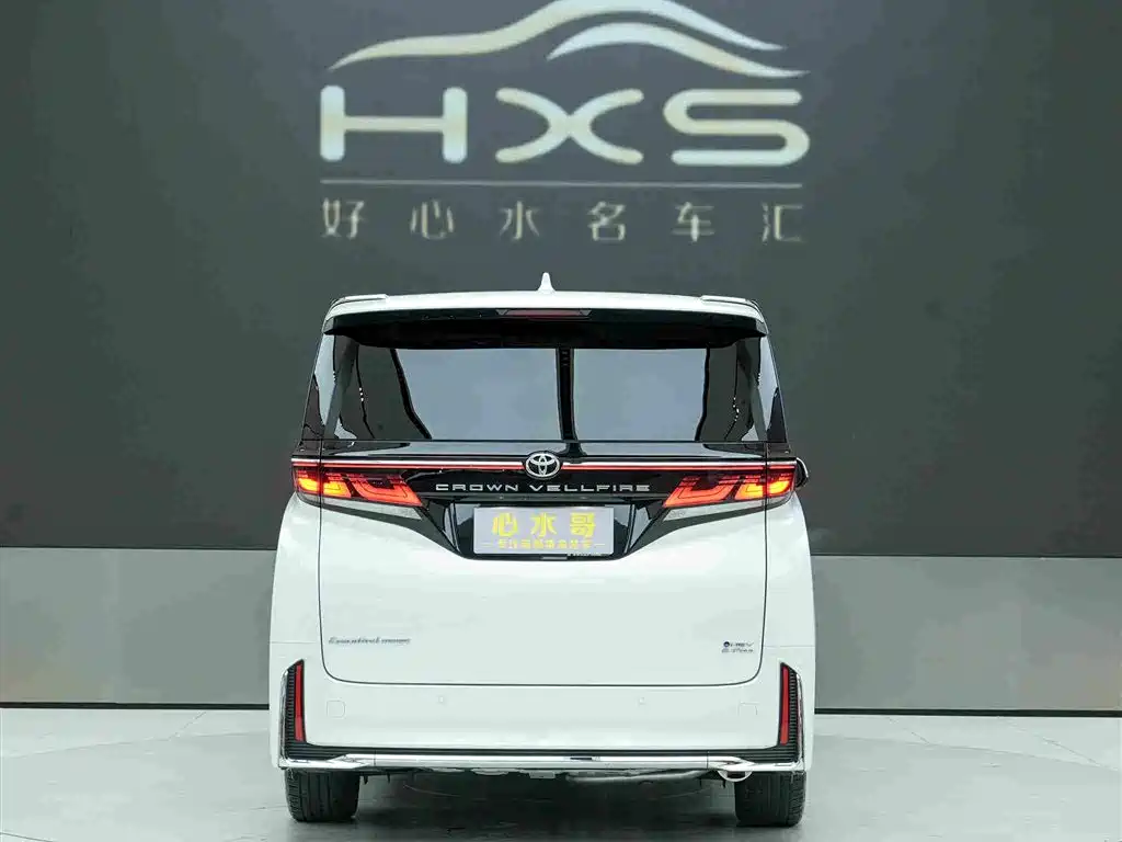 Toyota Vellfire — миниатюра 5
