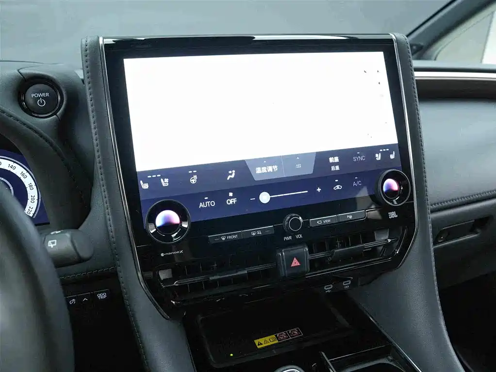 Toyota Vellfire — миниатюра 9