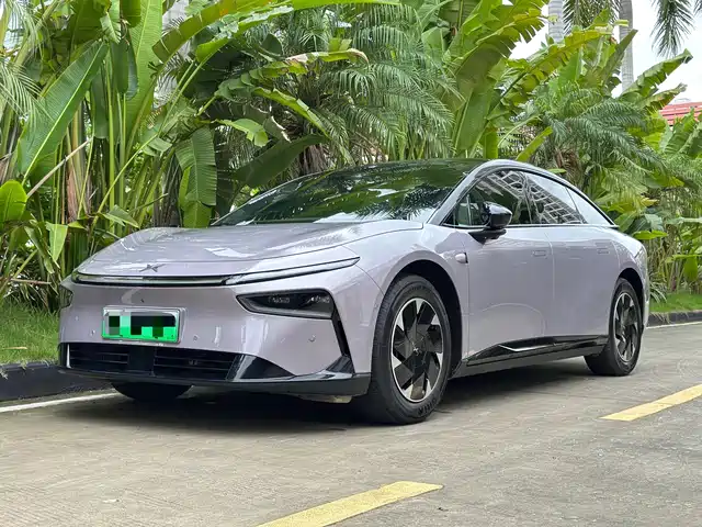 2025 Xpeng P7