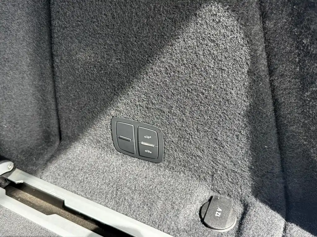 Audi Q7 — миниатюра 23