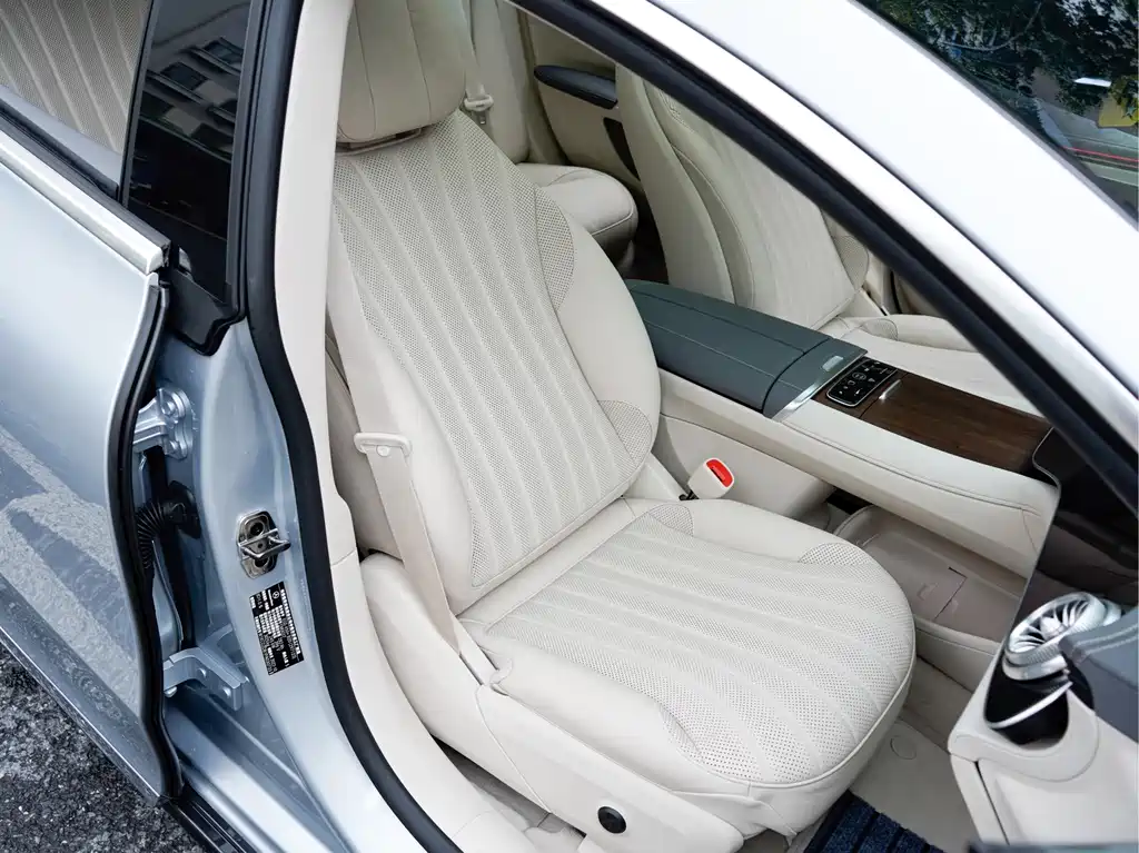 Mercedes-Benz EQS — миниатюра 20