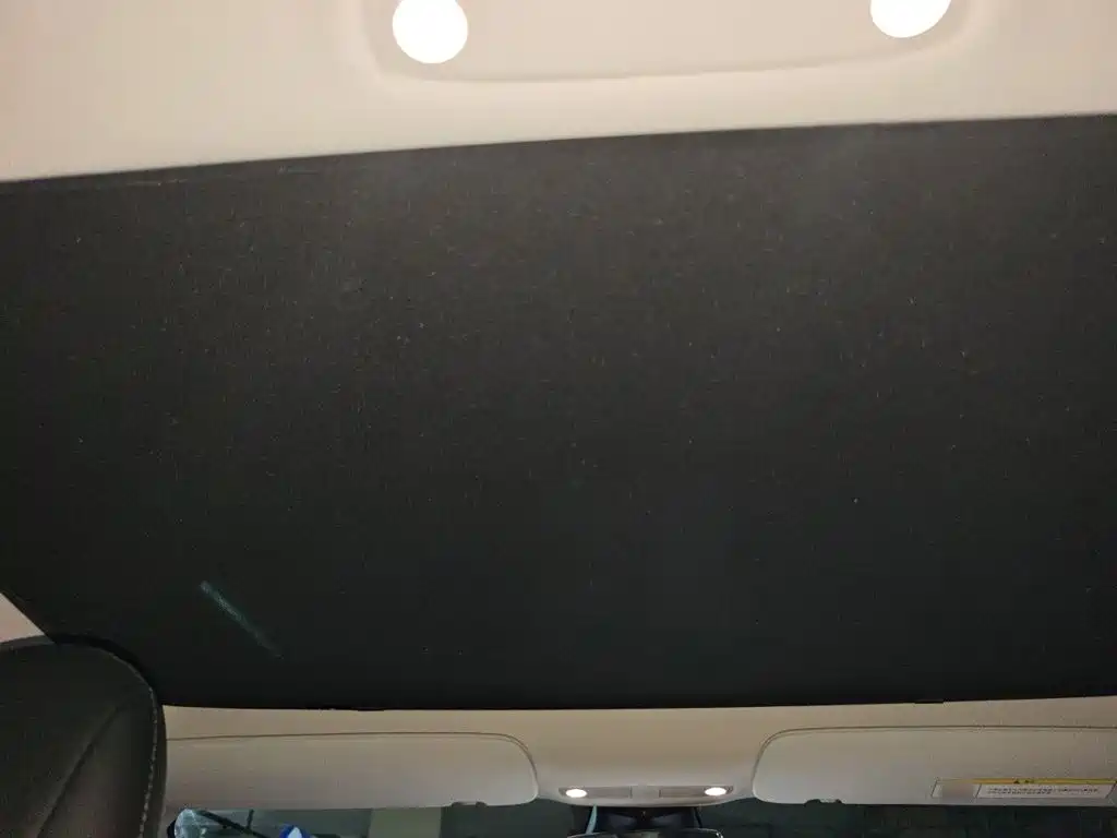 Tesla Model 3 — миниатюра 19