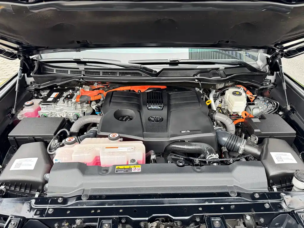 Toyota Sequoia — фотографии объявления, Фото 23