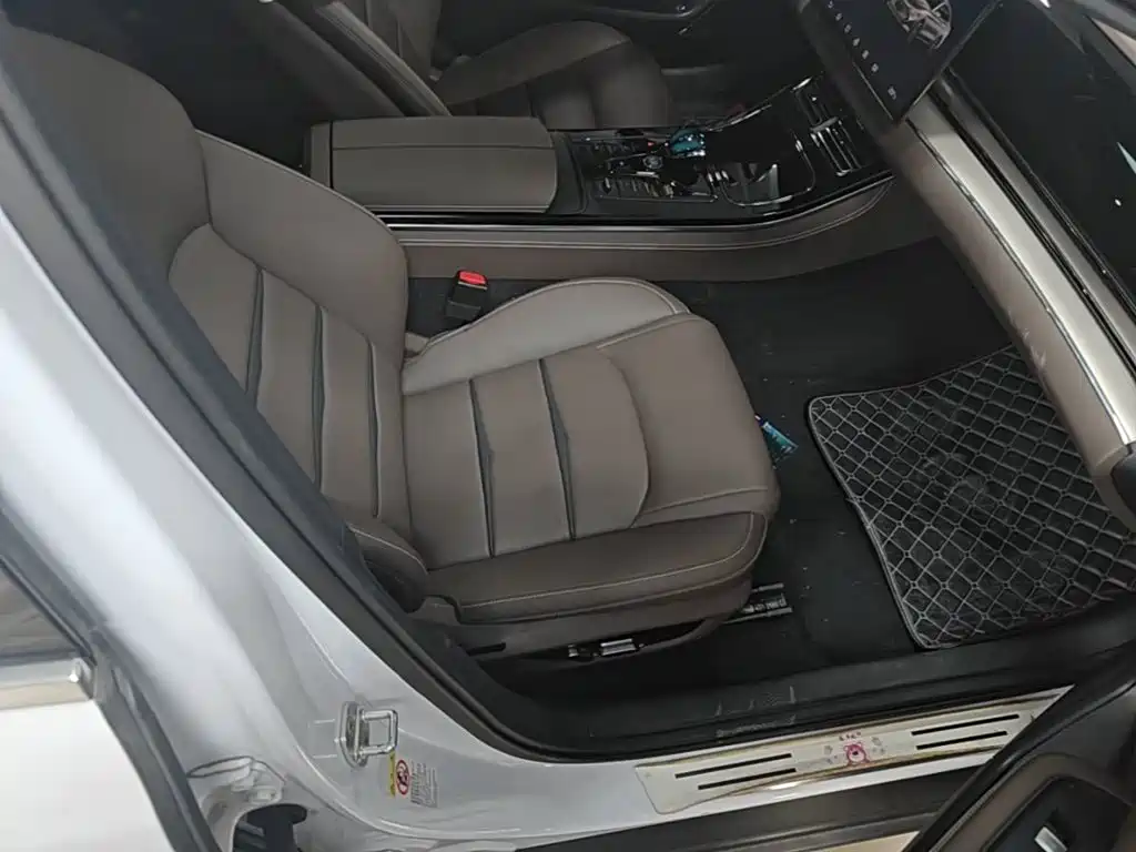 BYD Han — миниатюра 25