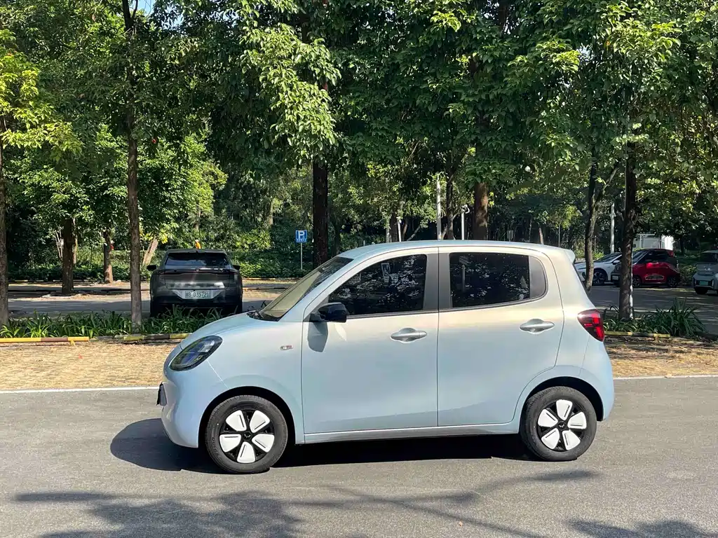 Wuling MINIEV — миниатюра 7