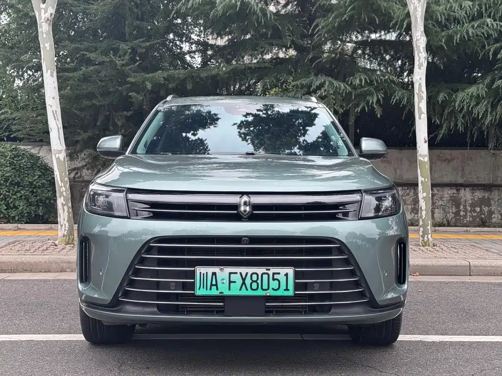 AITO Wenjie AITO M7