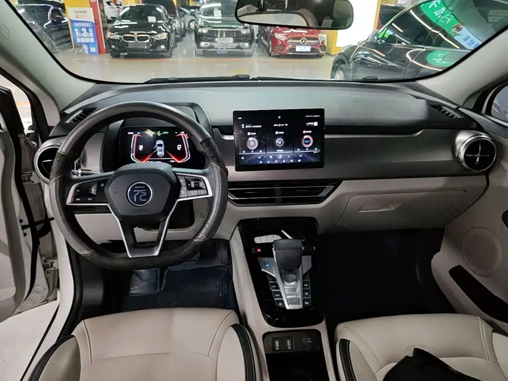 BYD Yuan Pro — миниатюра 10