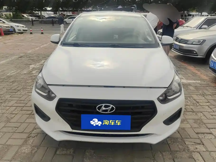 Hyundai Verna — миниатюра 2
