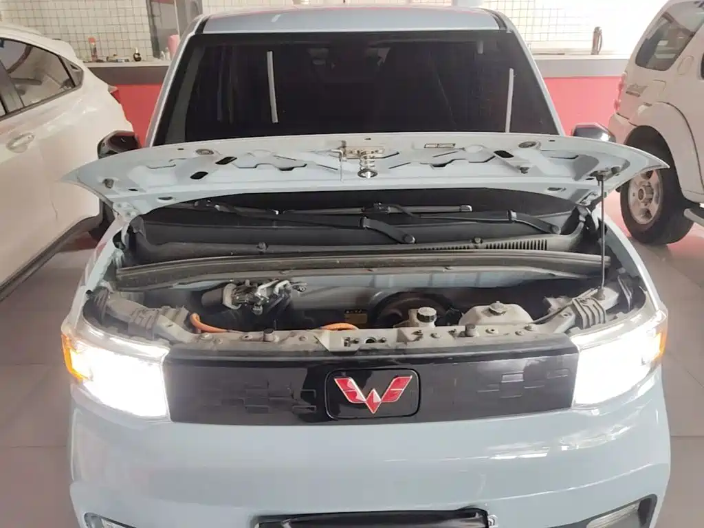 Wuling MINIEV — миниатюра 20