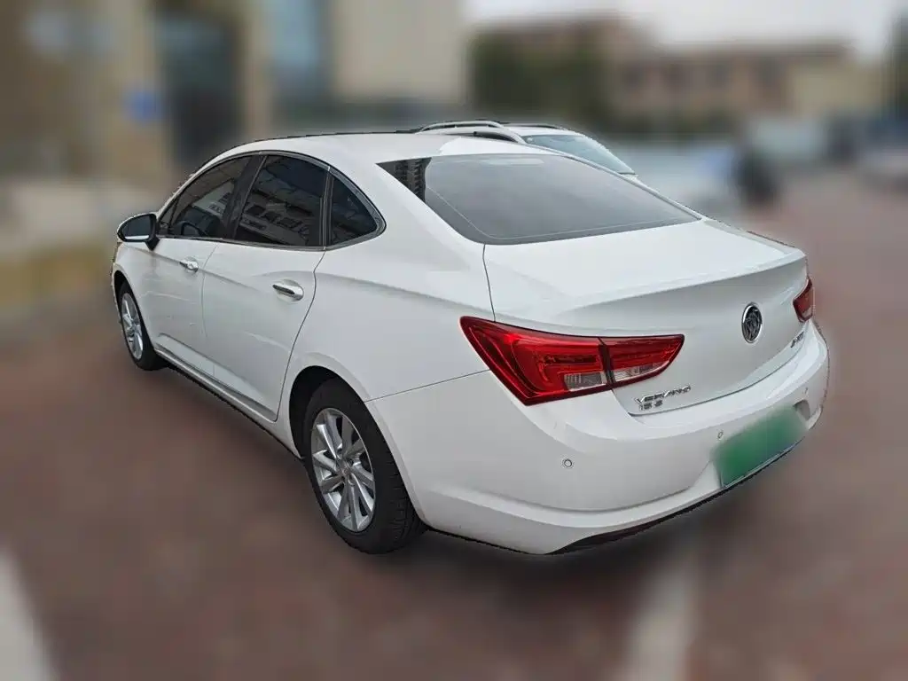 Buick Verano — миниатюра 4