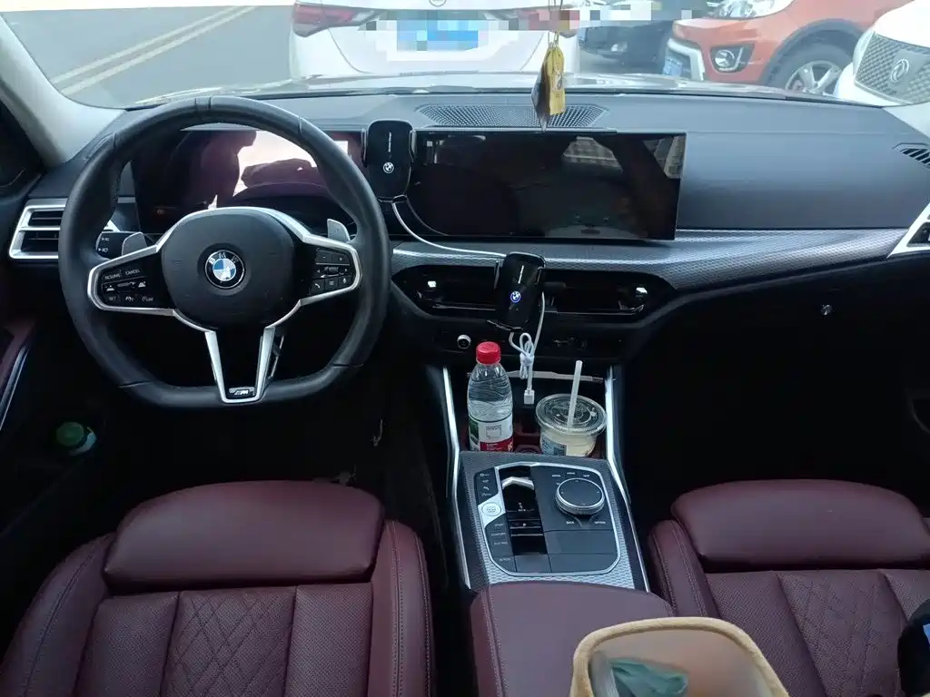 BMW 3 Series — миниатюра 13
