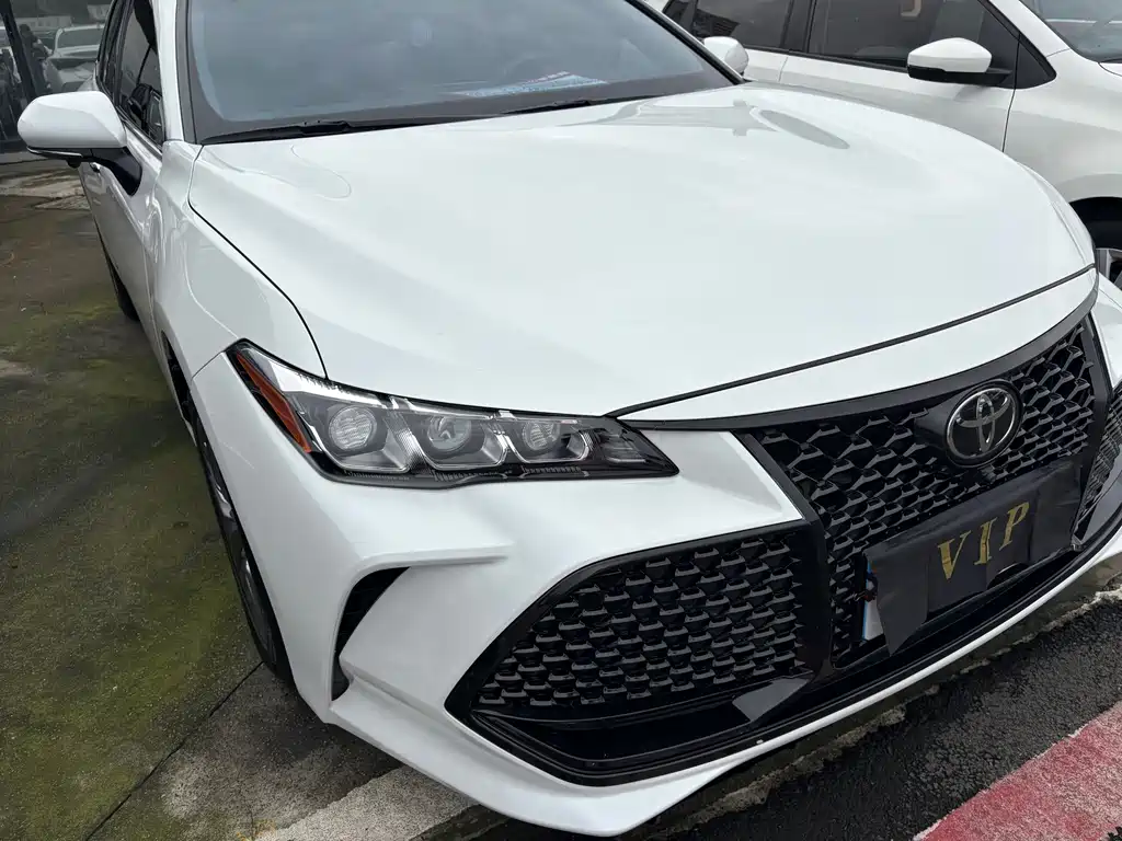 Toyota Avalon — миниатюра 3