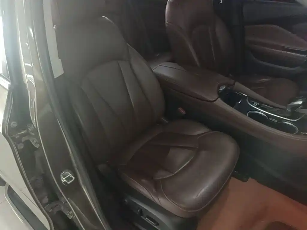 Buick Envision Plus — миниатюра 20