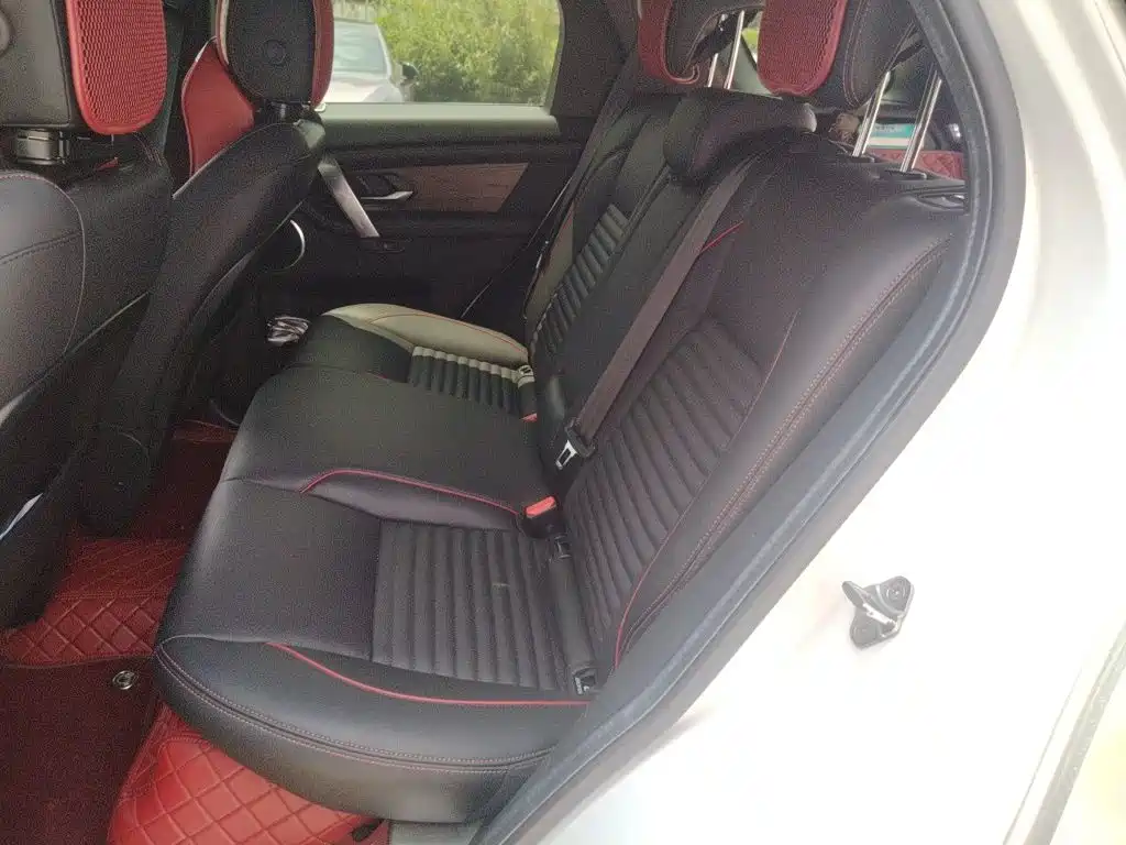 Land Rover Discovery Sport — миниатюра 15