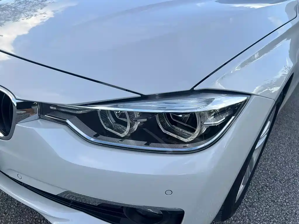 BMW 3 Series — миниатюра 4