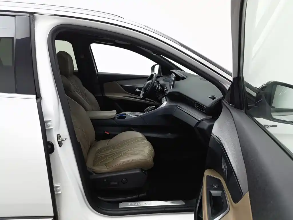 Peugeot 5008 — миниатюра 23