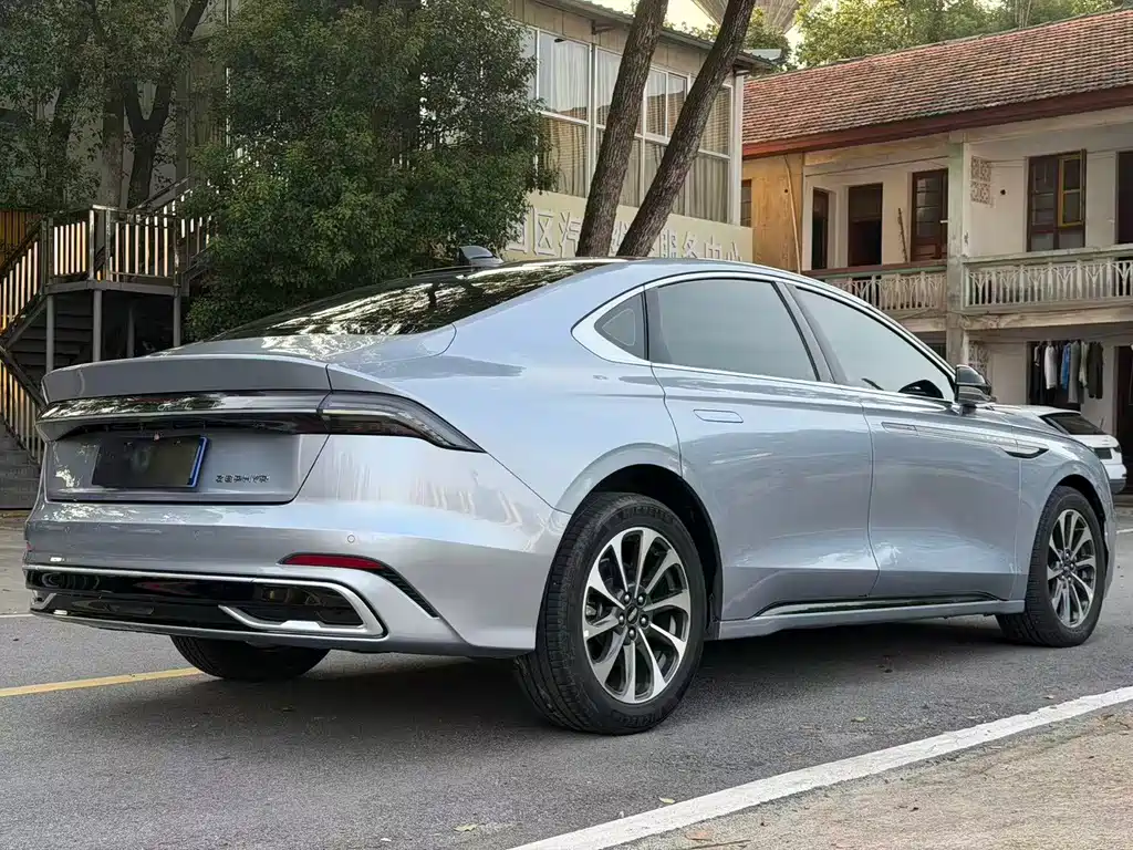 Lincoln Z — миниатюра 9