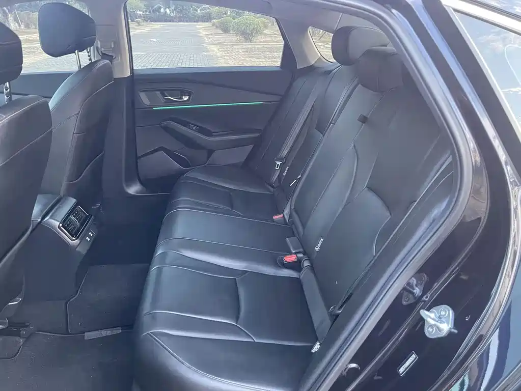 Honda Accord — миниатюра 8