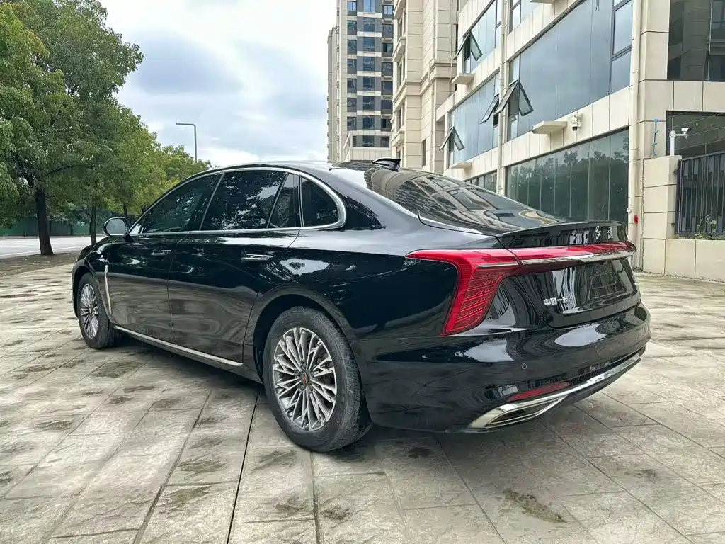 Hongqi Hongqi H5 — миниатюра 5