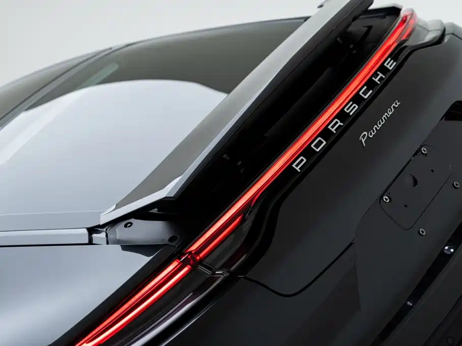 Porsche Panamera — миниатюра 7