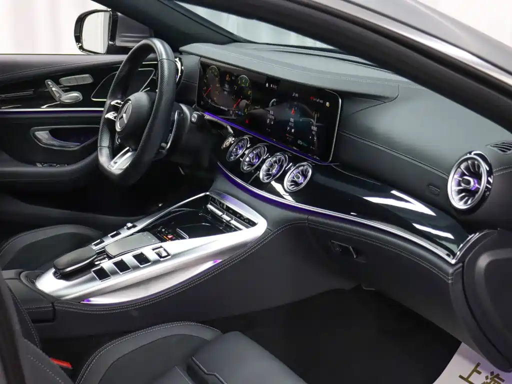 Mercedes-Benz AMG GT — миниатюра 18